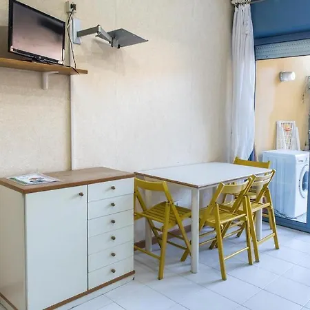 Bilocale Con Giardino A 100 Mt Dal Mare Di - M052 * Marcelli