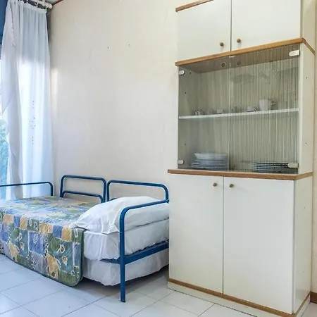 Bilocale Con Giardino A 100 Mt Dal Mare Di - M052 * Marcelli